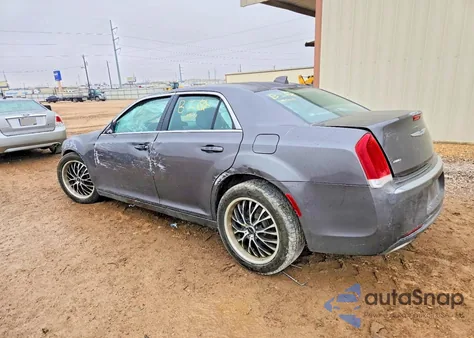 2015 Chrysler 300 Limited из США, поврежденный, VIN 2C3CCARG7FH842319